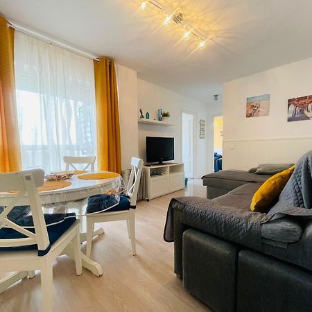 Apartamento Primera Linea De Playa Valdelagrana El Puerto de Santa María Eksteriør bilde